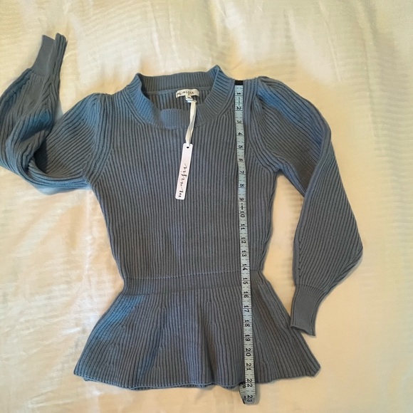 Maisie Sweater - Picture 6 of 7